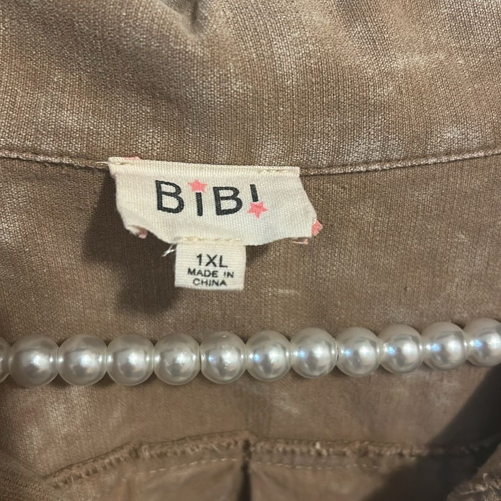 Bibi Button Up Corduroy Shacket. Size 1xl - image 3